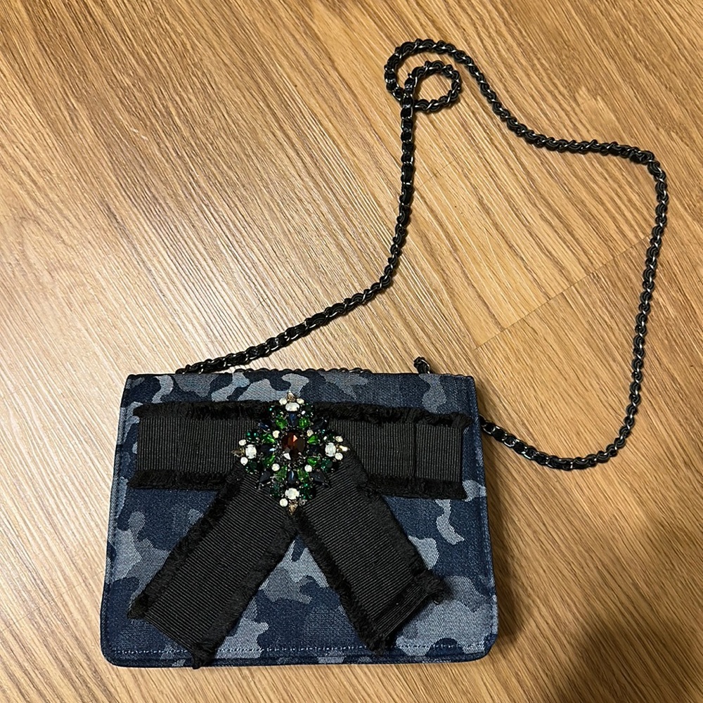 Essentiel Antwerp Petrella Camo Shoulder Bag
